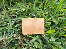 Load image into Gallery viewer, Lemongrass Natural Raw Honey &amp; Beeswax Soap